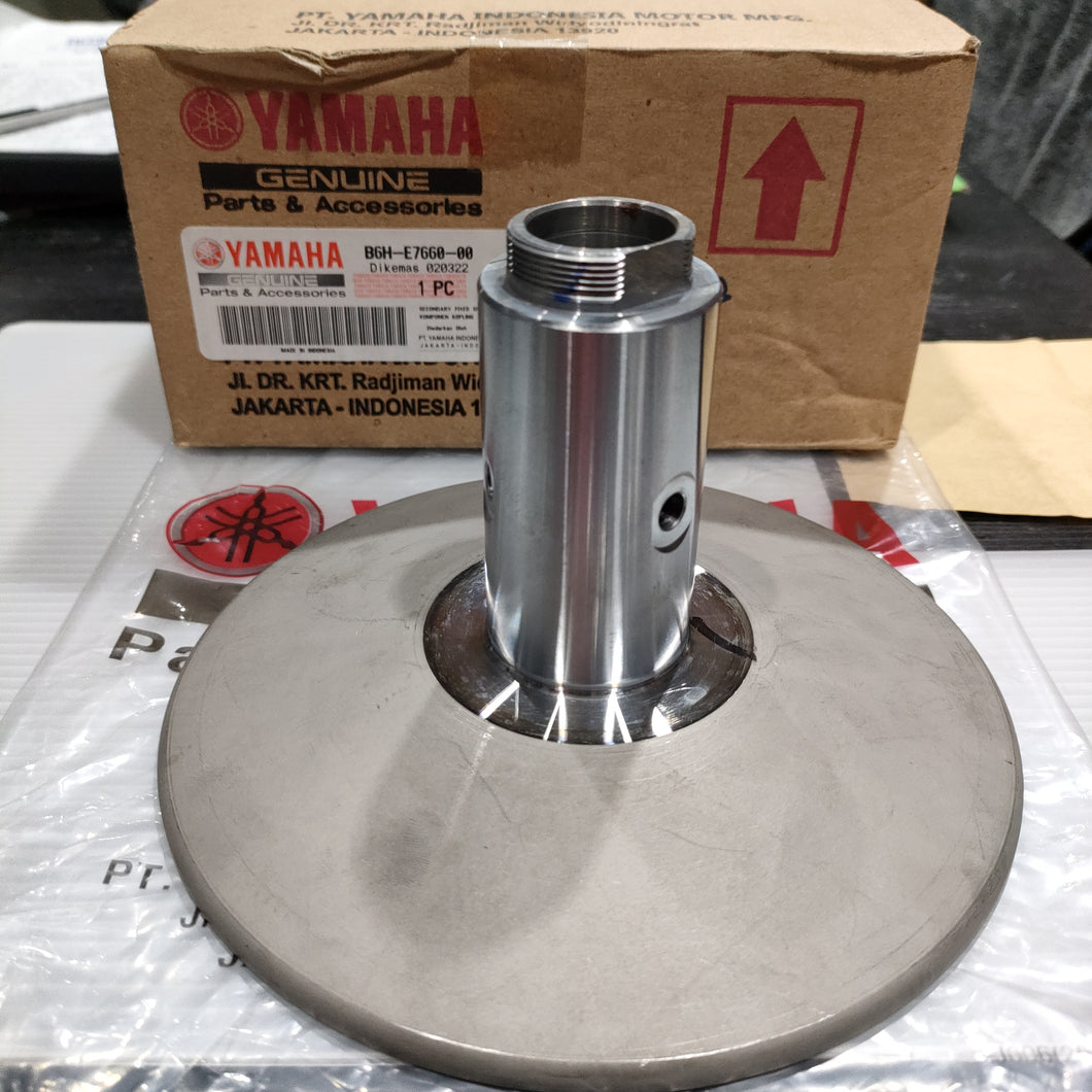 B65 B6H-E7660-00 SECONDARY FIXED SHEAVE COMP