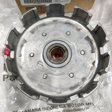 Load image into Gallery viewer, 45P-E6150-00 PRIMARY DRIVEN GEAR COMP.
