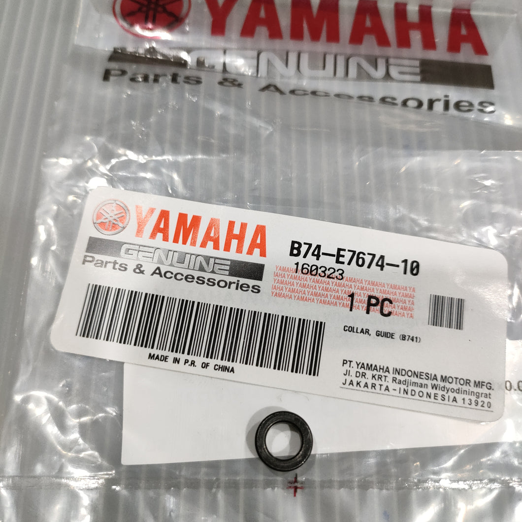 B74-E7674-10 COLLAR , GUIDE