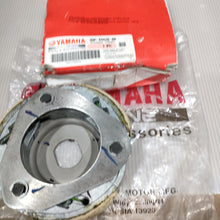 Load image into Gallery viewer, 2DP-E6620-00 CLUTCH CARRIER ASSY
