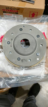 Load image into Gallery viewer, B74-E6620-00 CLUTCH CARRIER ASSY
