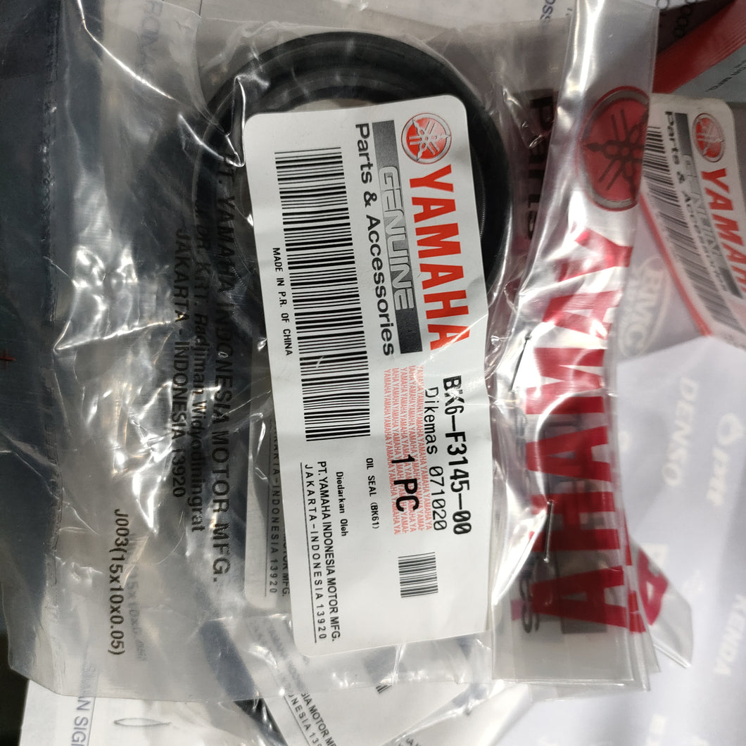 YAMAHA R15 V3 FORK OIL SEAL P/GI
