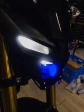 Load image into Gallery viewer, Yamaha MT-15 Headlight Protector
