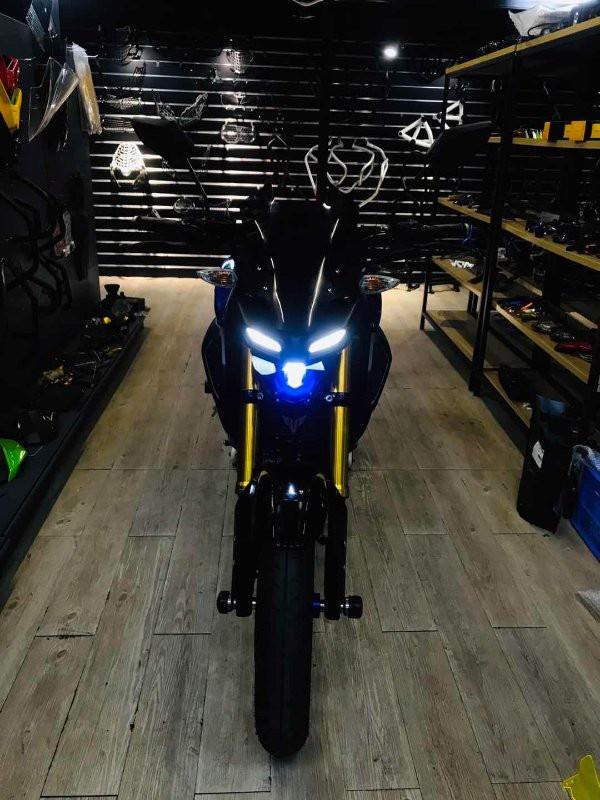 Yamaha MT-15 Headlight Protector