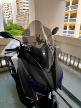Load image into Gallery viewer, Yamaha XMAX Windscreen Tall

