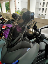 Load image into Gallery viewer, Yamaha XMAX Windscreen Tall
